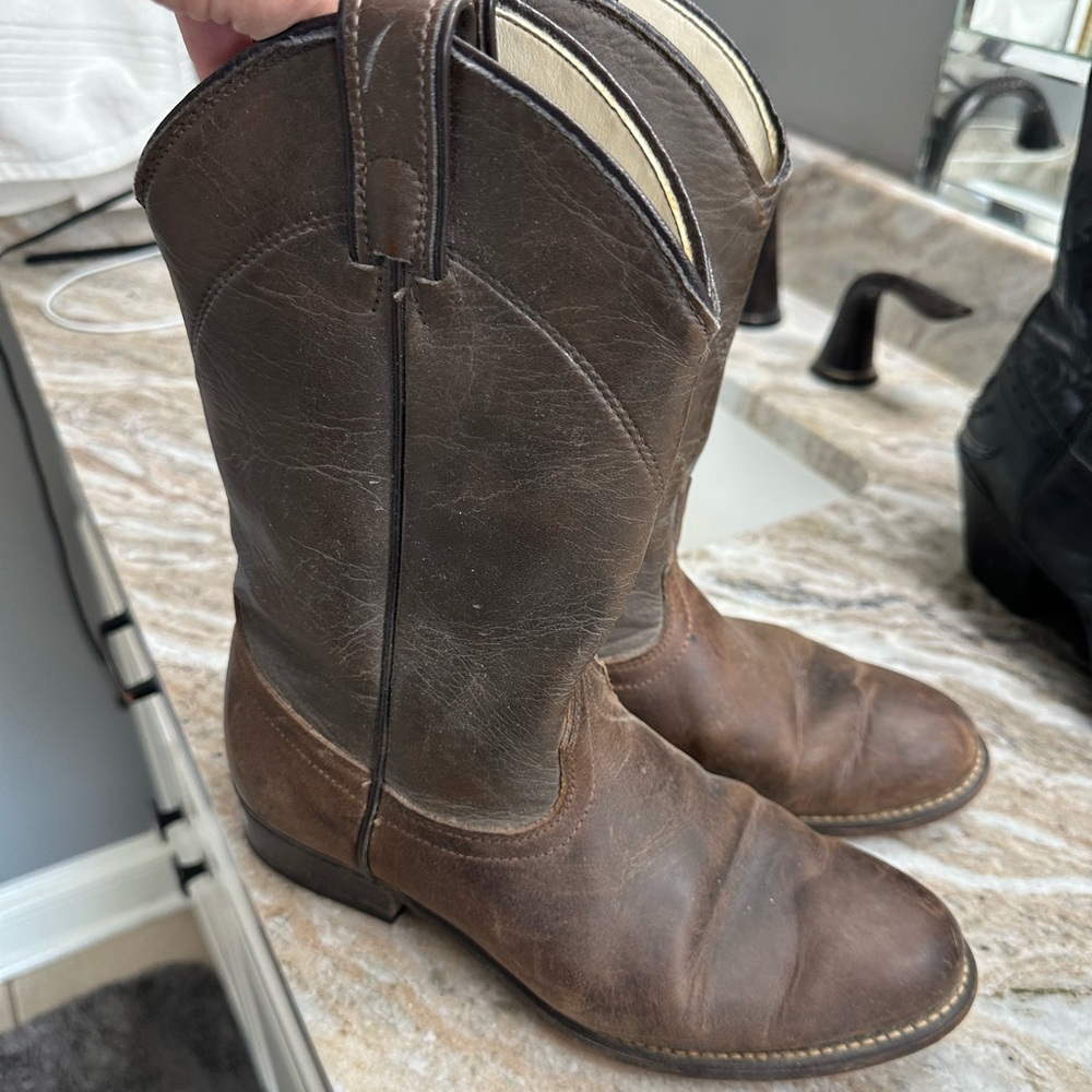 Laredo women’s western boots